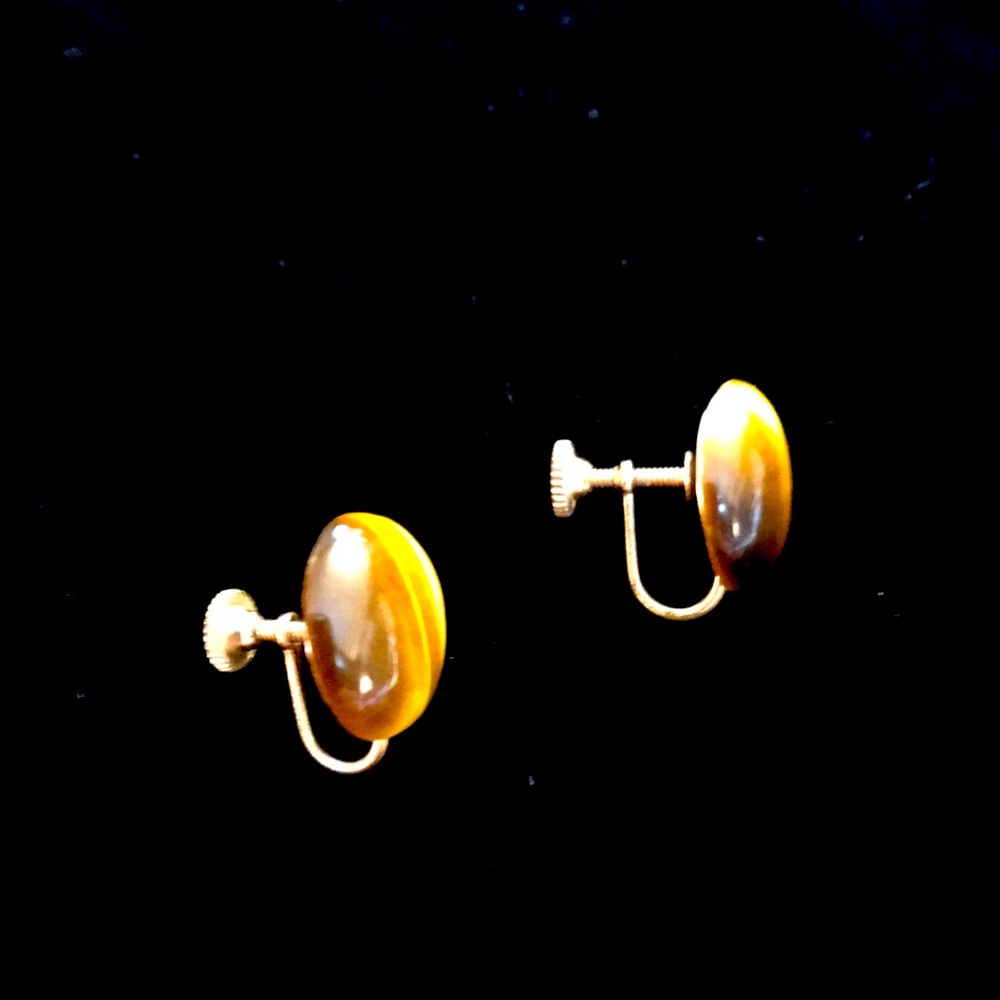 VINTAGE SCREW BACK EARRINGS